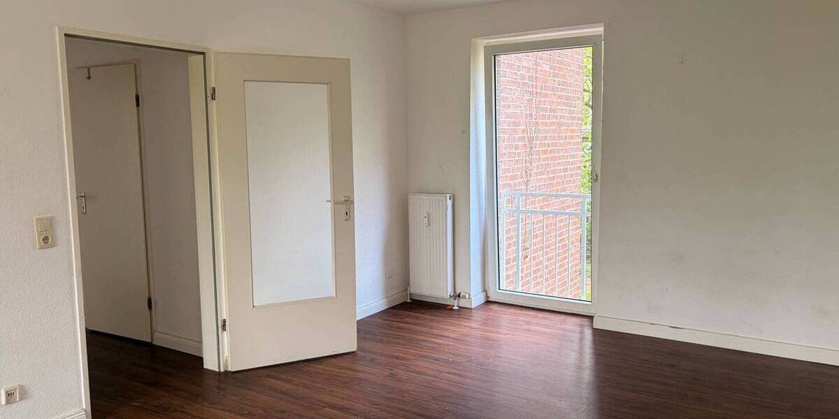 Etagenwohnung Düsseldorf Oberbilk - 2 Zimmer, 66 m&sup2;, 766&euro; | Angebot:26499510