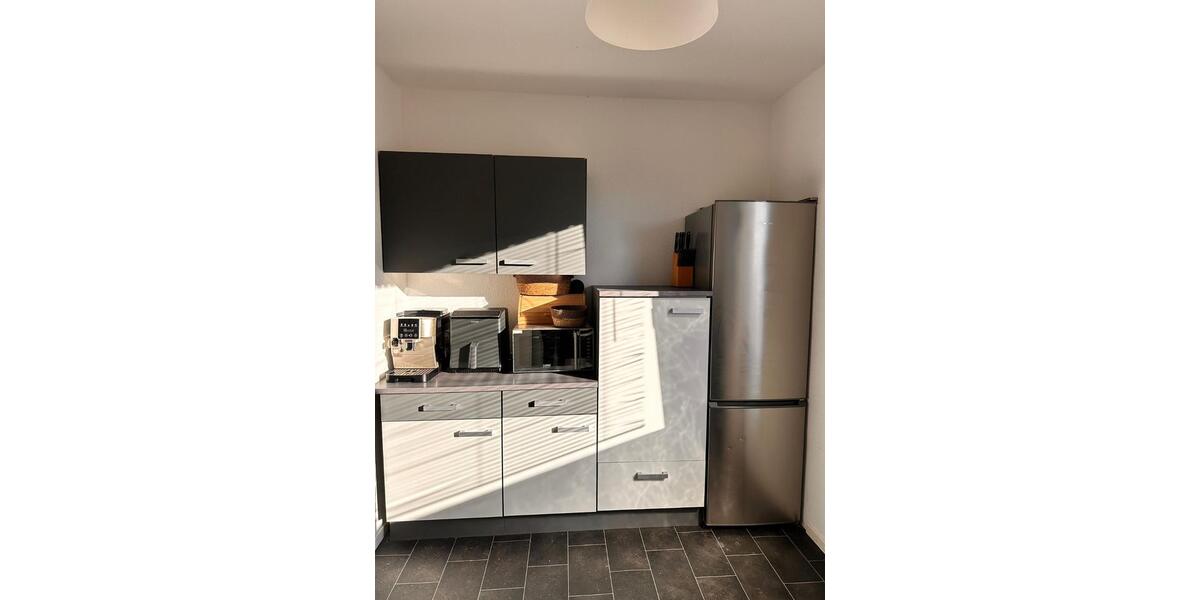 Liebevoll modernisierte 3-Zimmerwohnung mit Küche und Stellplatz 3 zimmer