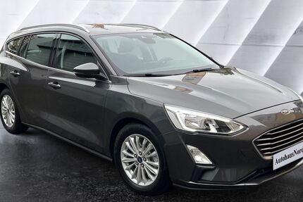 Ford Focus 134.946 km 10.900 € Köln-Riehl 50735