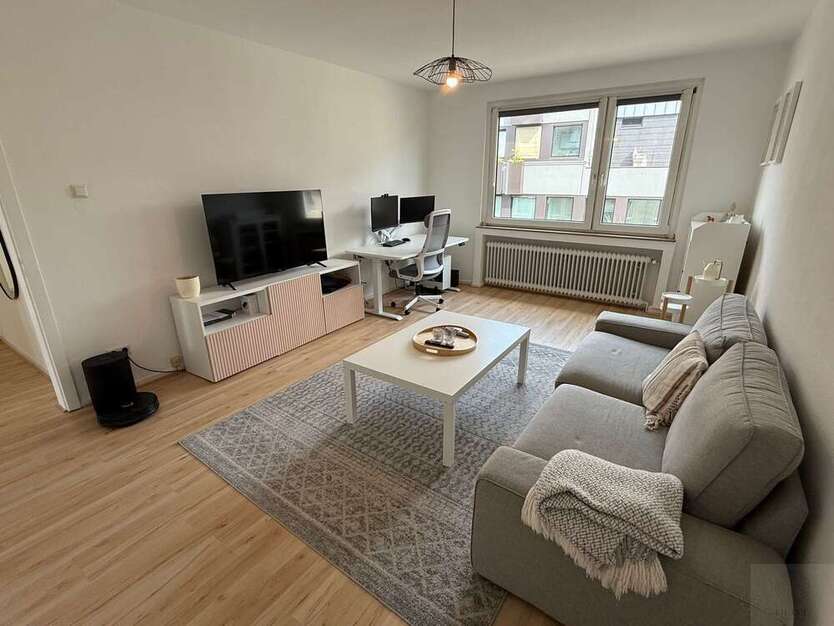 Wohnung zum Mieten in Düsseldorf 830 € 56 m²