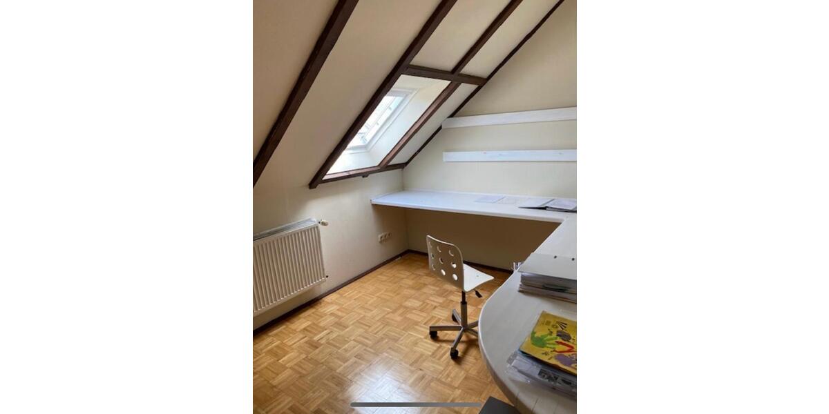 Einfamilienhaus Bedburg - 9 Zimmer, 220 m&sup2;, 550.000&euro; | Angebot:26283782