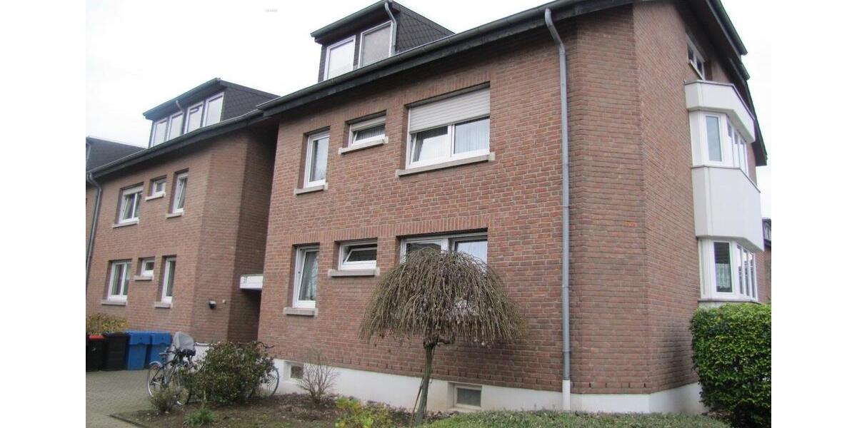 Dachgeschoßwohnung Krefeld Hüls - 3 Zimmer, 99 m&sup2;, 925&euro; | Angebot:25352289