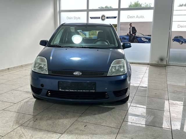 Ford Fiesta 273.650 km 450 € Köln 51107
