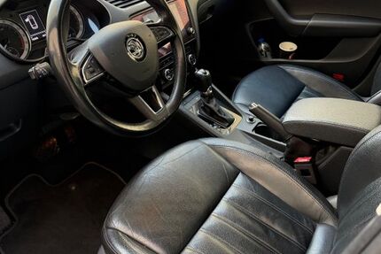 Skoda Octavia 182.000 km 11.950 &euro; Düsseldorf 40589