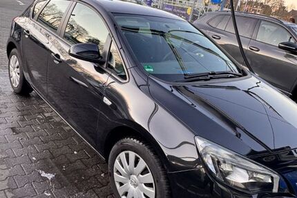 Opel Astra 125.000 km 5.200 &euro; Mönchengladbach 41238