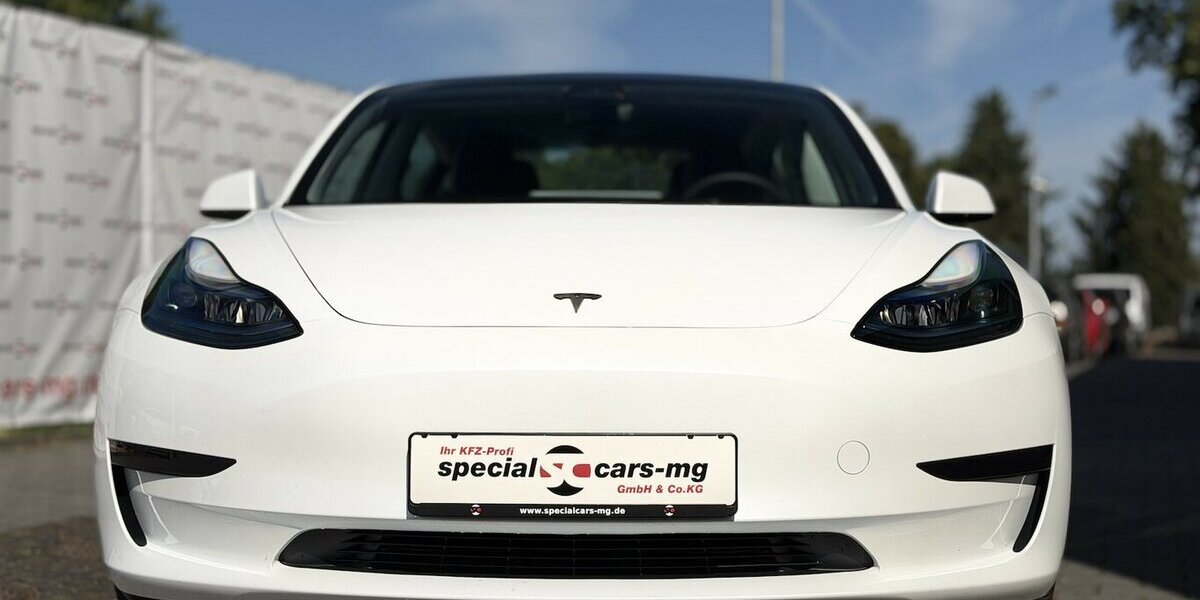 Tesla Model 3 RWD AHK Wärmepumpe Ryzen 47.000 km 29.990 &euro; Mönchengladbach 41066