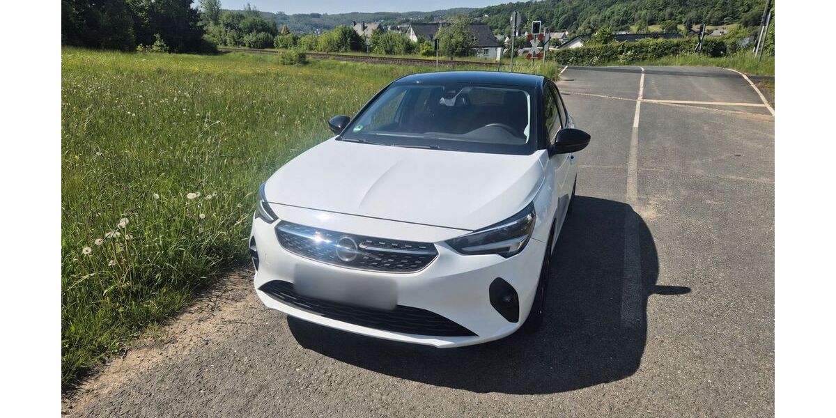 Opel Corsa 88.500 km 10.499 &euro; Düsseldorf 40589