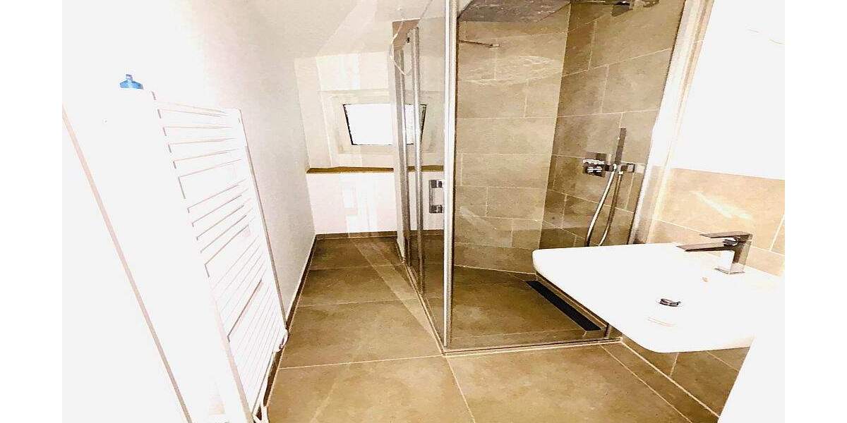 Hochwertig sanierte 3 Zi.ETW mit Balkon, Parkett, superschickem Bad etc. ! 3 zimmer