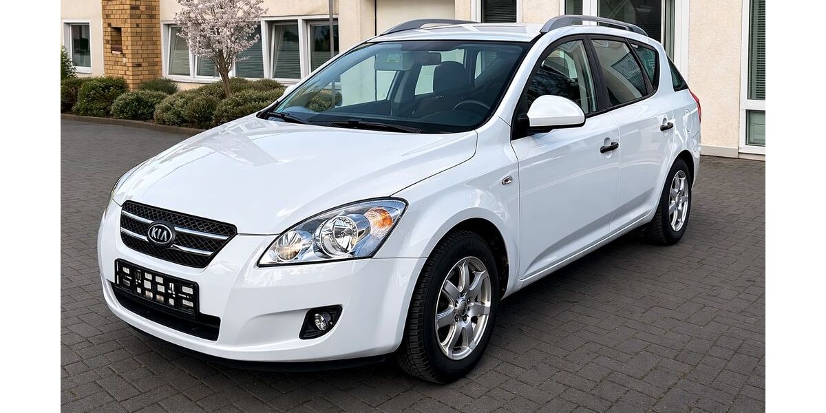 Kia ceed / Ceed 147.000 km 2.950 &euro; Neuss 41469