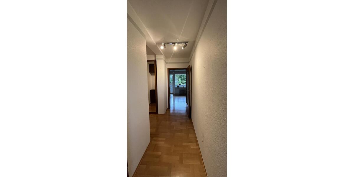 Helle 3 Zimmerwohnung mit Schwimmbad und Sauna 3 zimmer