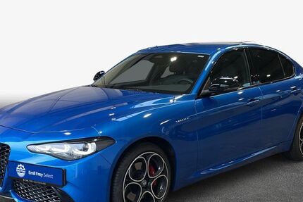 Alfa Romeo Giulia 15.302 km 35.990 € Grevenbroich 41516