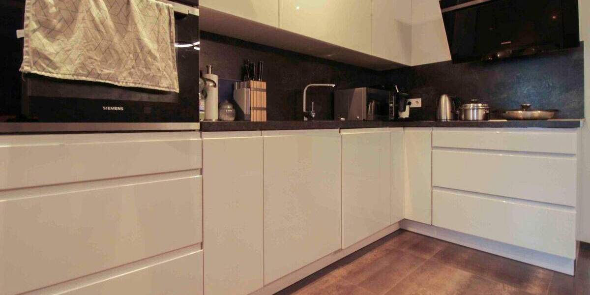 Charmantes Zweifamilienhaus mit vielseitigen Nutzungsmöglichkeiten in Mülheim an der Ruhr 7 zimmer