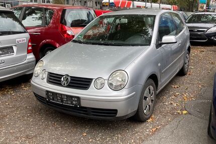 VW Polo 129.800 km 2.950 € Krefeld 47799