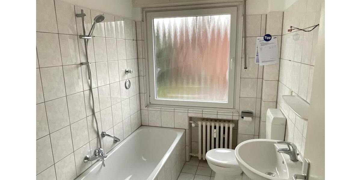 Erdgeschoßwohnung Duisburg Mittelmeiderich - 3 Zimmer, 74 m&sup2;, 619&euro; | Angebot:26427130