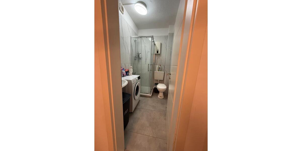 Etagenwohnung Duisburg Mittelmeiderich - 1 Zimmer, 50 m&sup2;, 750&euro; | Angebot:25616598