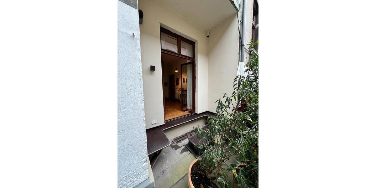Erdgeschoßwohnung Wuppertal Arrenberg - 1 Zimmer, 27 m&sup2;, 430&euro; | Angebot:26424579