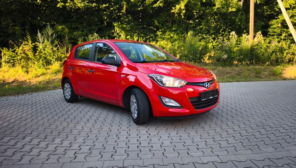 Hyundai i20 162.000 km 3.600 &euro; Wuppertal 42349
