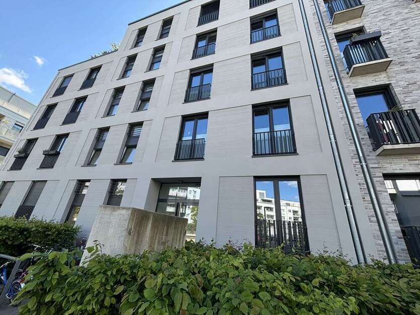 Wohnung zum Mieten in Düsseldorf 1.800 € 93 m²