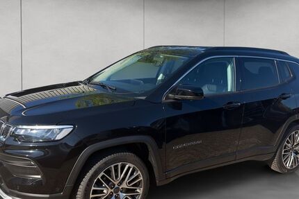 Jeep Compass 28.900 km 25.990 &euro; Düsseldorf 40549