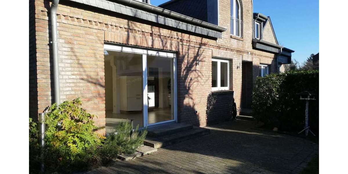 Einfamilienhaus Düsseldorf Stadtbezirk 5 - 3 Zimmer, 120 m&sup2;, 585.000&euro; | Angebot:27133370