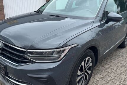 VW Tiguan 380.000 km 15.990 &euro; Neuss 41462