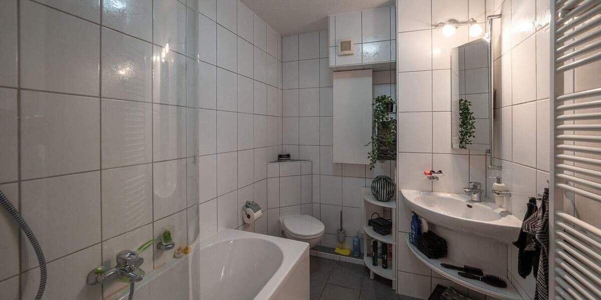 Etagenwohnung Mönchengladbach Bettrath - 2 Zimmer, 53 m&sup2;, 149.000&euro; | Angebot:25742116