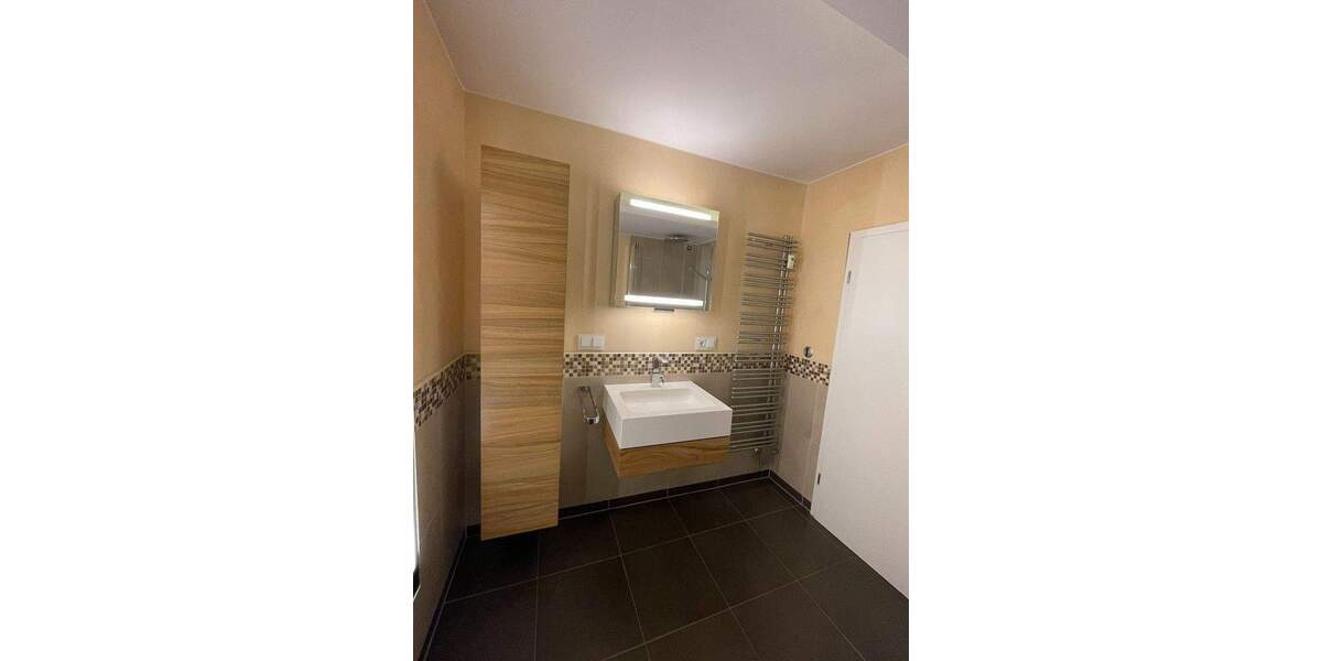 Etagenwohnung Meerbusch Büderich - 3 Zimmer, 108 m&sup2;, 498.000&euro; | Angebot:25782952