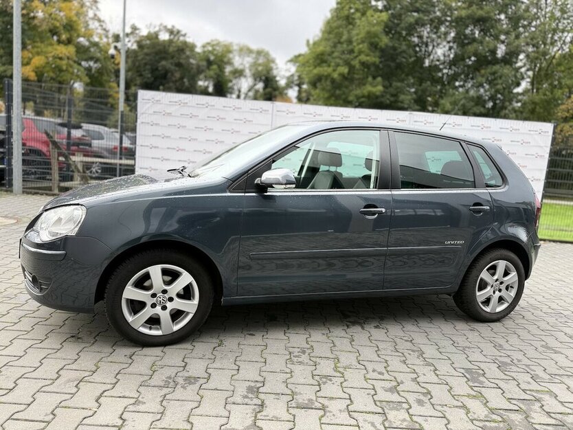 VW Polo United / Klima / PDC / Wenig KM. 49.000 km 6.900 € Mönchengladbach 41066