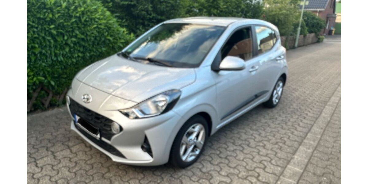 Hyundai i10 40.400 km 10.900 &euro; Duisburg 47055