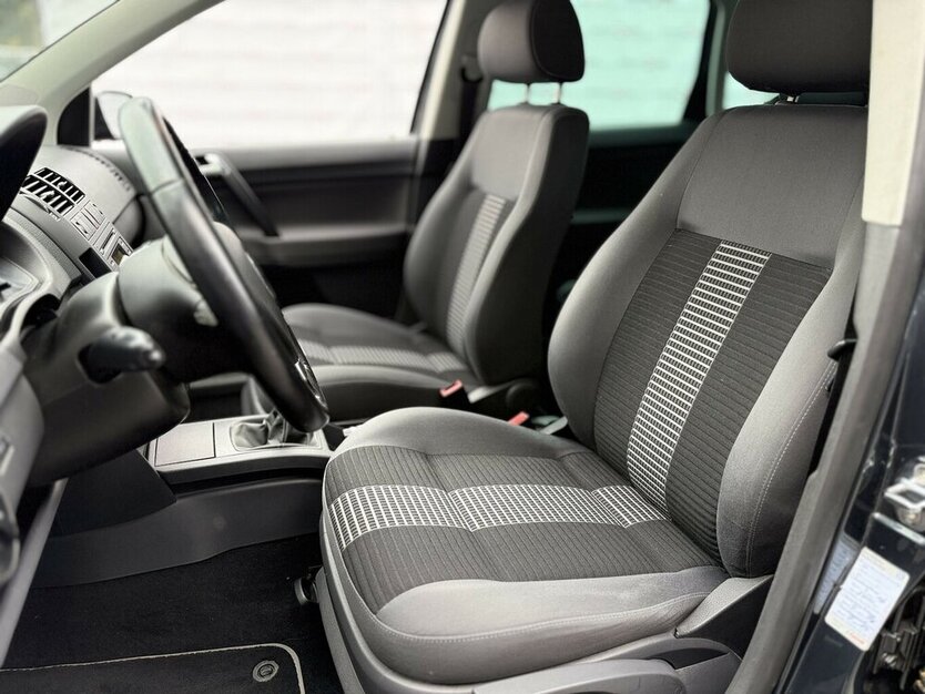 VW Polo United / Klima / PDC / Wenig KM. 49.000 km 6.900 € Mönchengladbach 41066