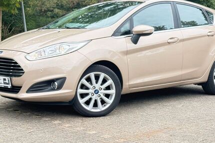 Ford Fiesta 45.000 km 8.999 &euro; Leverkusen 51375