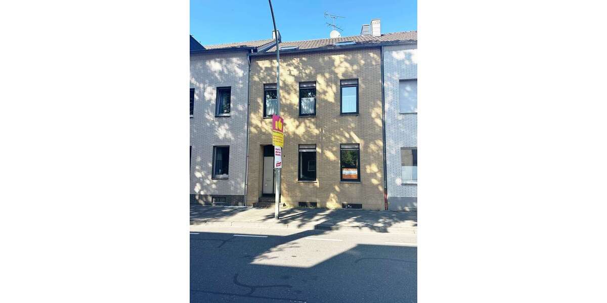 Einfamilienhaus Mönchengladbach Ost - 7 Zimmer, 135 m&sup2;, 195.000&euro; | Angebot:23832572