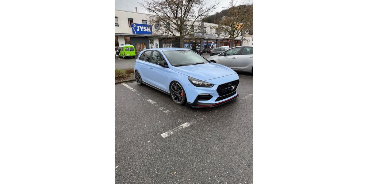 Hyundai i30 102.500 km 18.499 &euro; Wuppertal 42105