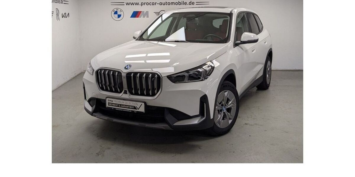 BMW iX1 77.105 km 35.980 &euro; Düsseldorf 40595