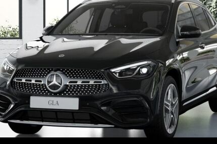 Mercedes-Benz GLA 200 9.900 km 47.990 &euro; Düsseldorf 40470