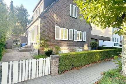 Haus zum Mieten in Kaarst 2.200 € 129 m² 4 zimmer