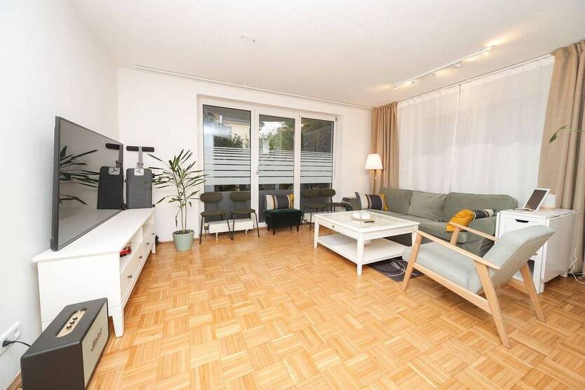 Wohnen oder Investieren: Stilvolle 2,5-Zimmer-Wohnung mit Terrasse & Top-Ausstattung in Rheinnähe !!!