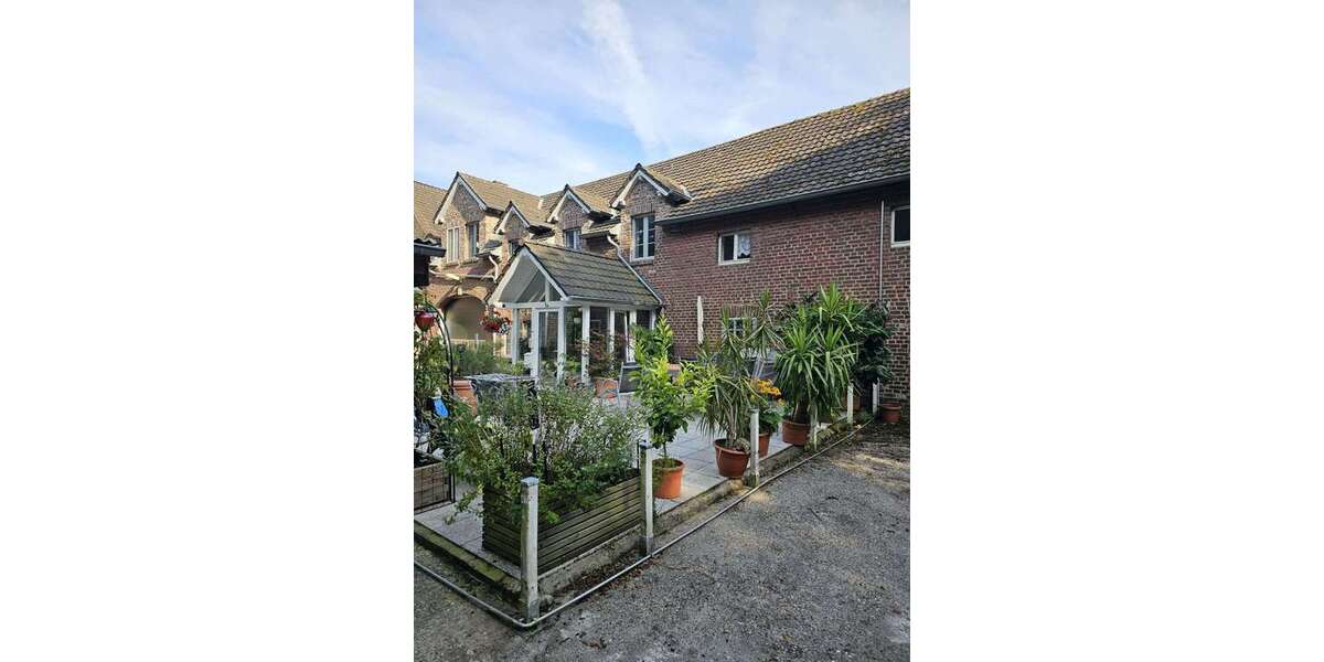 Einfamilienhaus Kaarst - 3.5 Zimmer, 160 m&sup2;, 1.520&euro; | Angebot:25564464