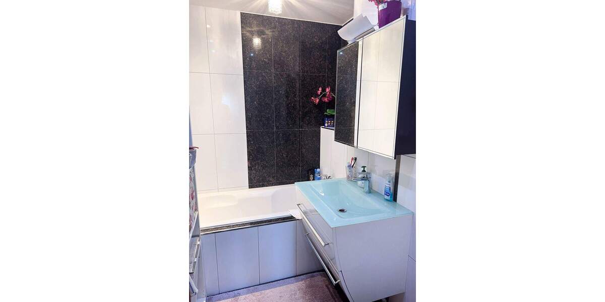 Moderne Drei-Raum-Wohnung in ruhiger Grünlage von Neuss-Grimlinghausen...!! 3 zimmer