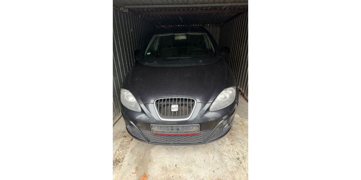 Seat Altea 199.000 km 3.200 &euro; Solingen 42659