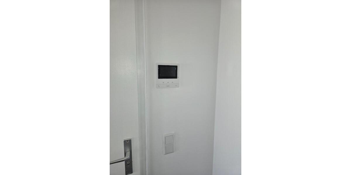 Dachgeschoßwohnung Leverkusen - 4 Zimmer, 80 m&sup2;, 229.000&euro; | Angebot:27421892
