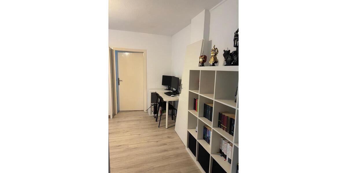2 Zimmerwohnung DG mit Südbalkon in Elberfeld ab sofort 2 zimmer