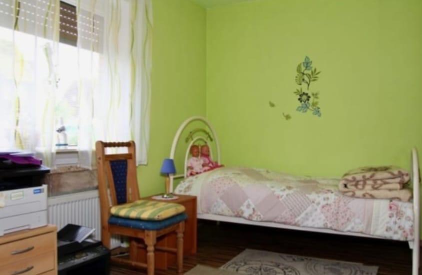 Bungalow Düsseldorf Stadtbezirk 6 - 4 Zimmer, 180 m&sup2;, 425.000&euro; | Angebot:27194367