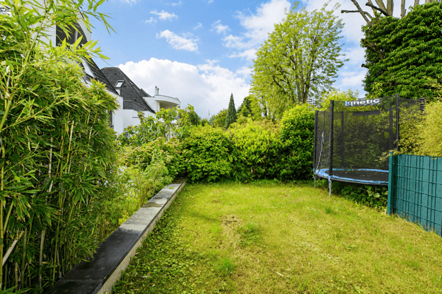 Etagenwohnung Düsseldorf Niederkassel - 4 Zimmer, 147 m&sup2;, 1.149.000&euro; | Angebot:26887167