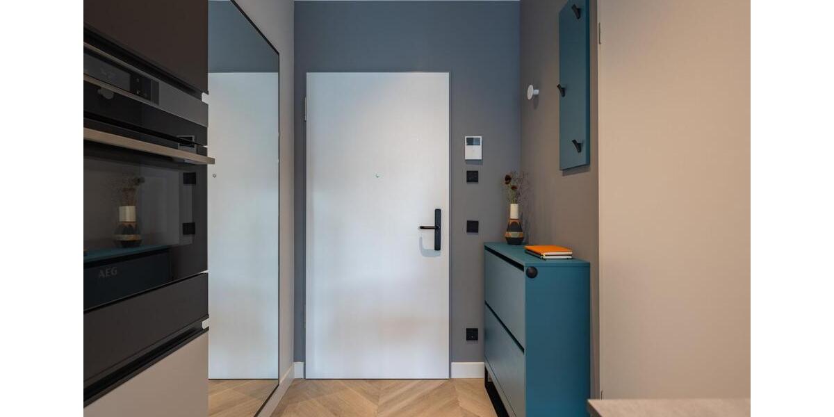 Modernes, voll möbliertes Studio in Top-Lage Düsseldorf -ab 01.02 1 zimmer