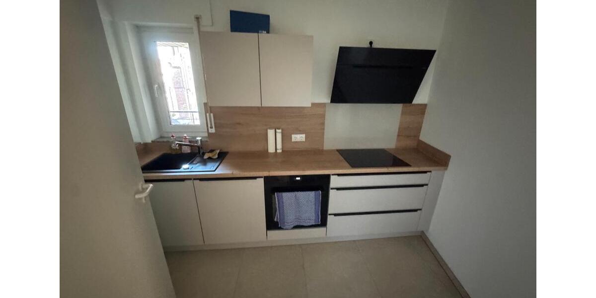 Etagenwohnung Langenfeld (Rheinland) - 2 Zimmer, 68 m&sup2;, 850&euro; | Angebot:26271503