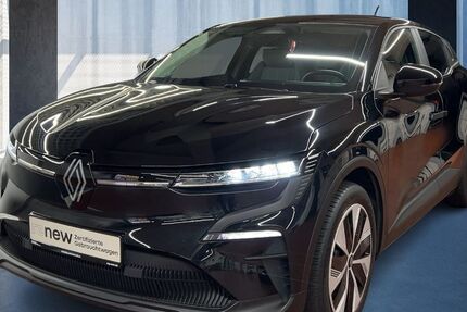 Renault Megane E-TECH 19.620 km 22.911 € Köln 50939