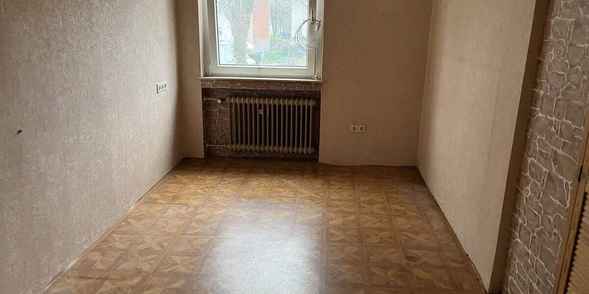 Etagenwohnung Mönchengladbach Wickrath - 4 Zimmer, 85 m&sup2;, 54.600&euro; | Angebot:25732979