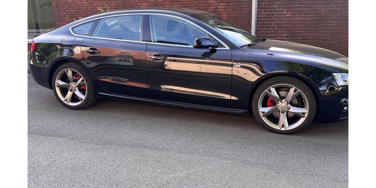 Audi A5 157.000 km 13.500 &euro; oberhausen 46147