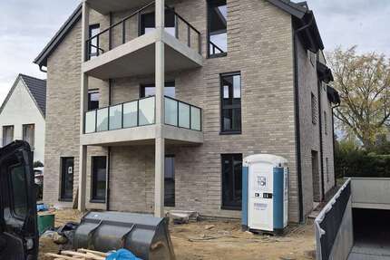 Wohnung zum Mieten in Kaarst 2.650 € 163.13 m² 5 zimmer